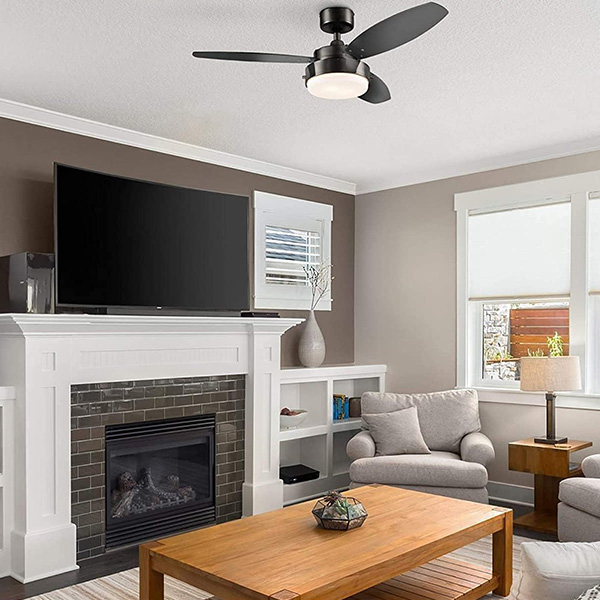 Huangchuang Ventilador de techo interior de estilo moderno de 52 pulgadas con kit de luz regulable y control remoto, cuchillas reversibles, ETL para sala de estar, dormitorio, sótano, cocina, metal